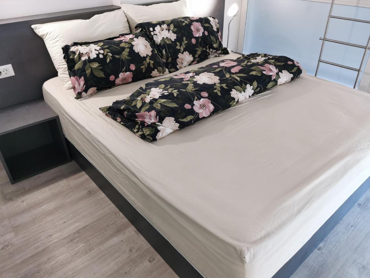 Dreamy Center Location Apartment ลูบลิยานา ภายนอก รูปภาพ
